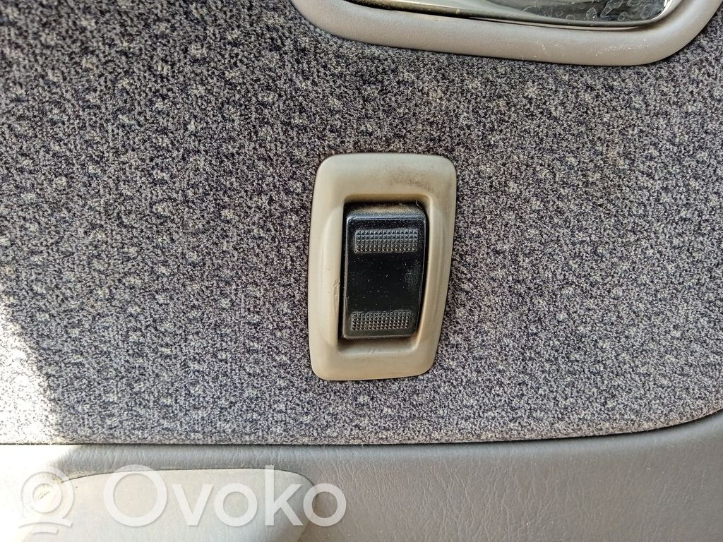Mazda 626 Przyciski szyb 