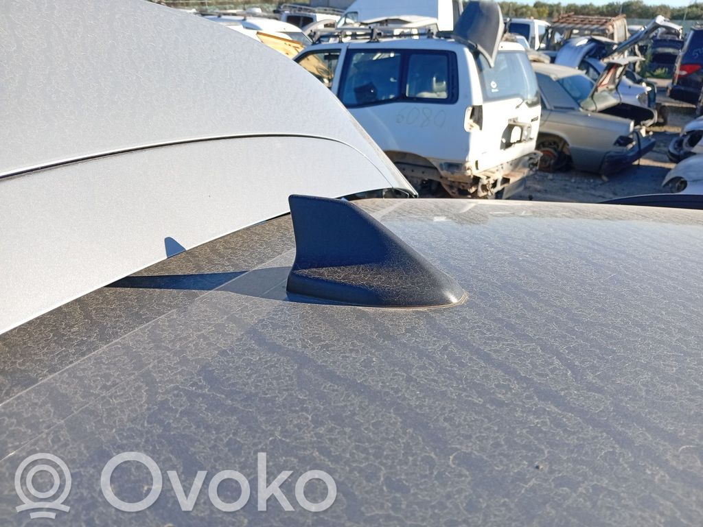 Ford Kuga III Radion antenni 