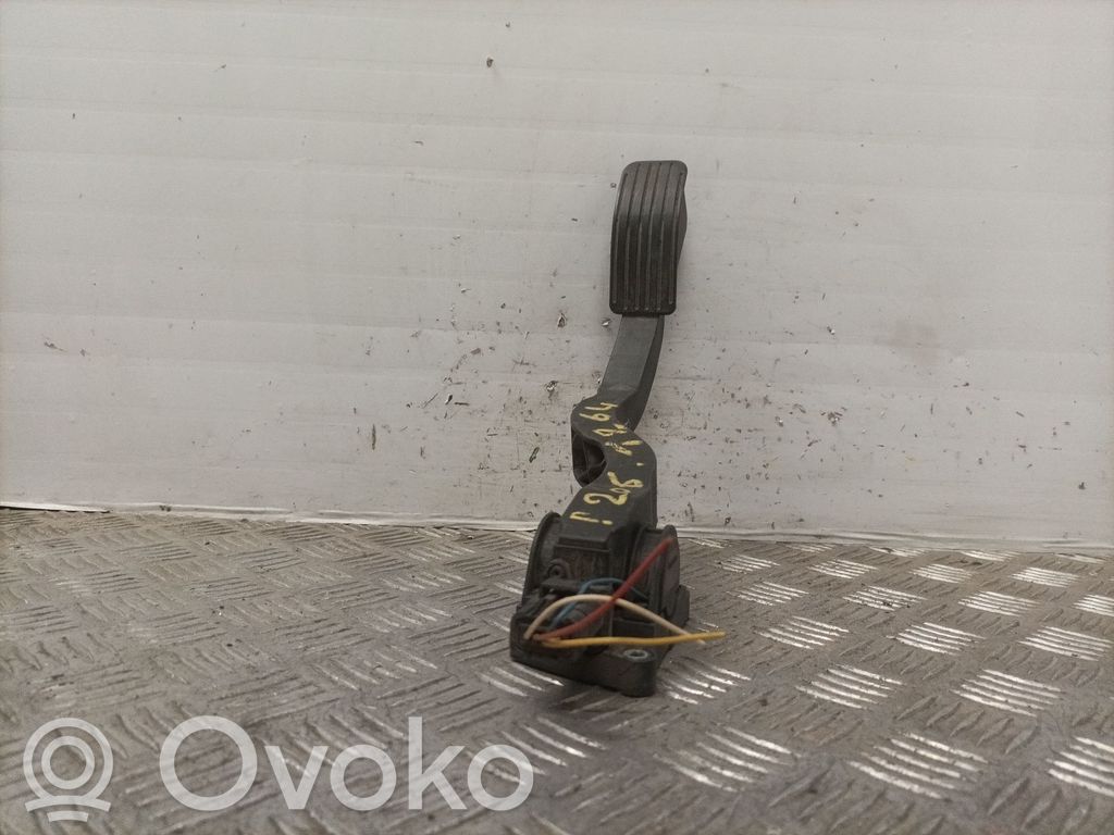 Peugeot 206 Kiihdytysanturi