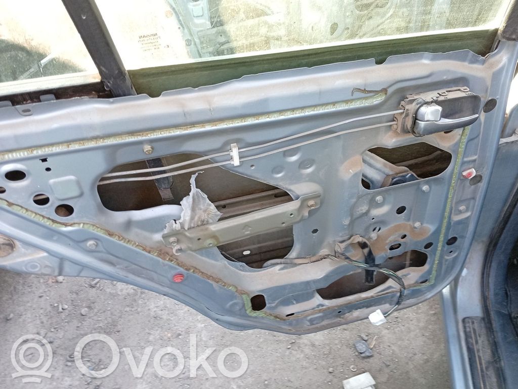 Nissan Almera N16 Macara geam spate fără motor 