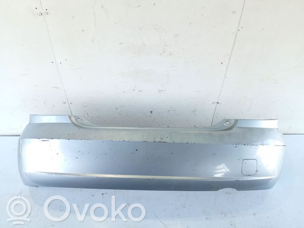 Nissan Almera N16 Parachoques 