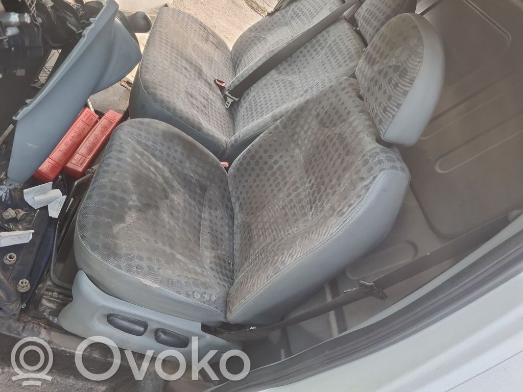 Asiento delantero del conductor   6012ADI