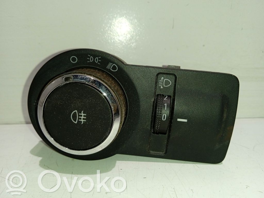 Interruptor de control del panel de luces   96892015