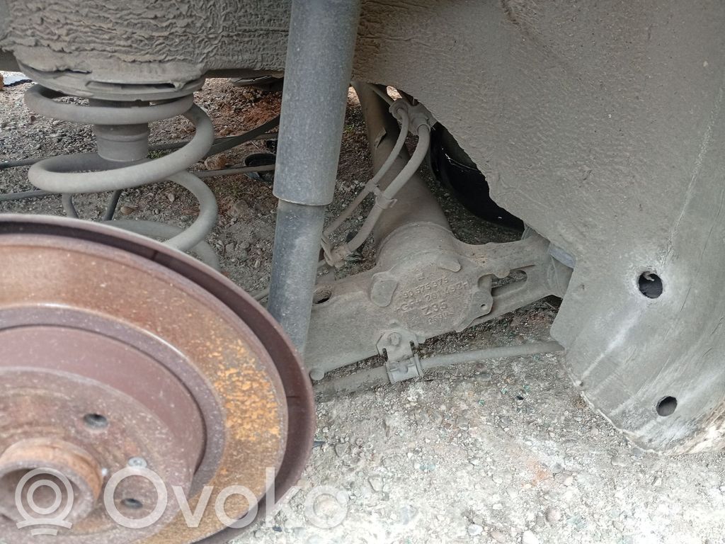 Opel Combo C Eje trasero con reductor 