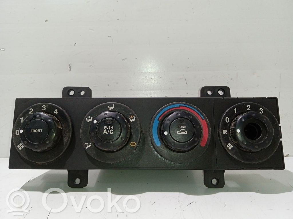 KIA Carnival Air conditioner control unit module 