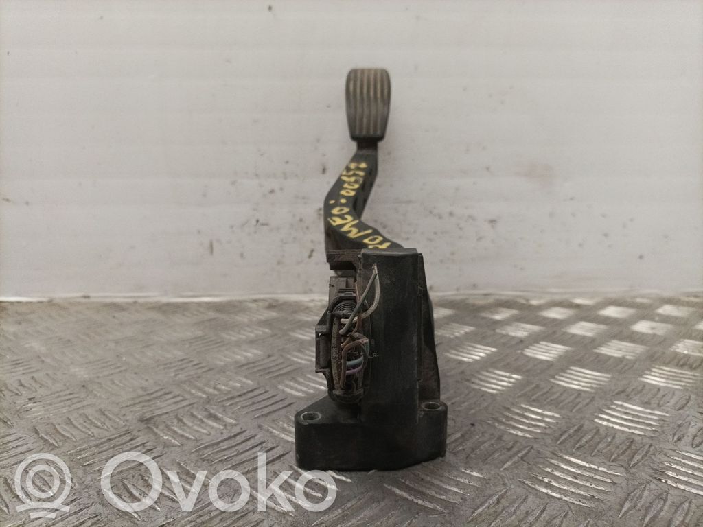 Sensor de aceleración   0281002380