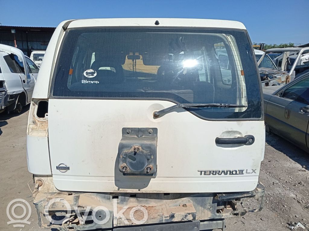 Nissan Terrano Tylna klapa bagażnika 