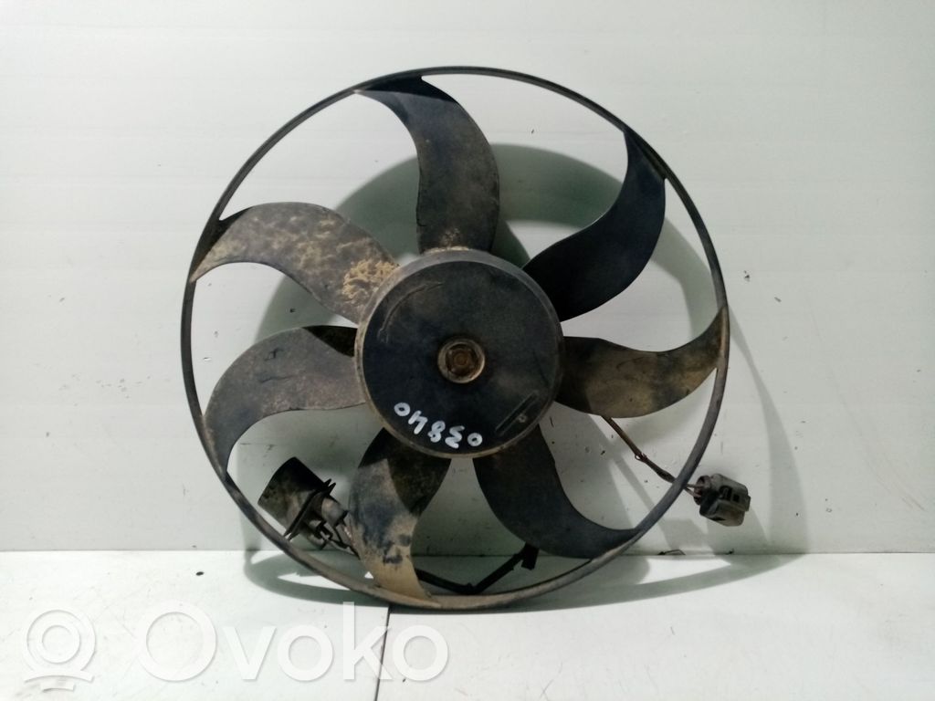 Volkswagen Caddy Elektrolüfter 