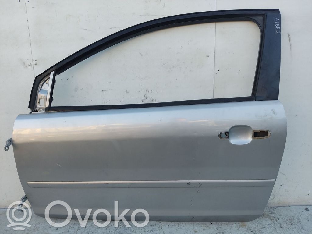 Ford Focus Дверь 