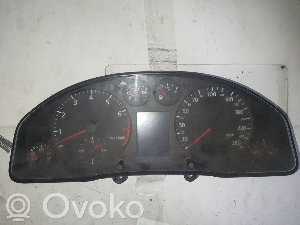 Audi A6 C7 Vitezometru (grup de instrumente) 