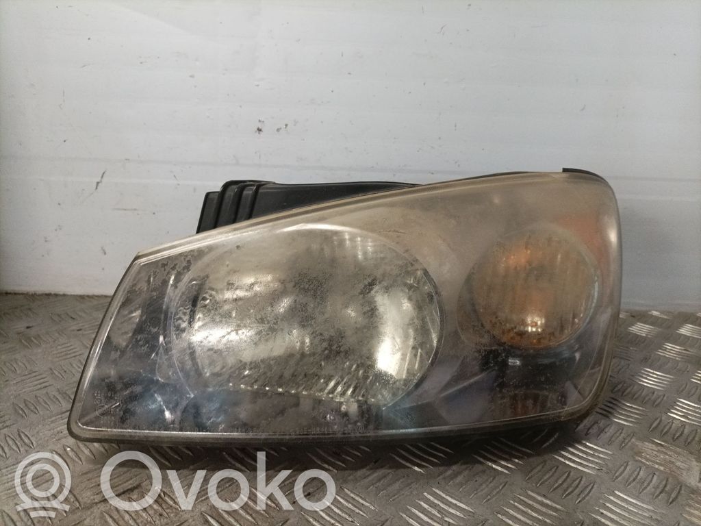 KIA Cerato Headlight/headlamp 