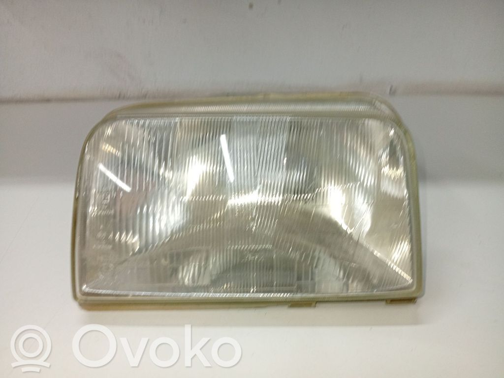 Renault Express Headlight/headlamp 