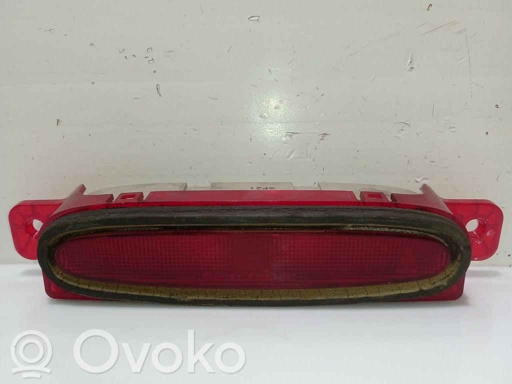 Mazda 3 I Third/center stoplight 