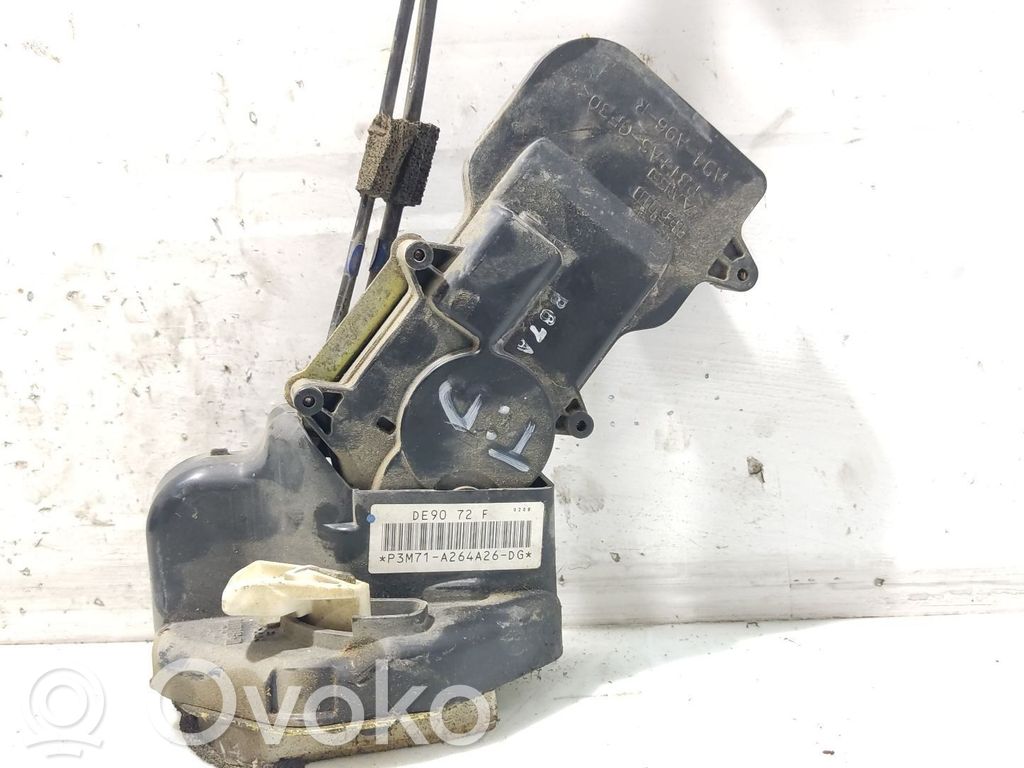 Mazda 2 Takaoven lukko 