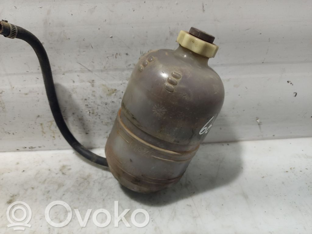 Renault Express Kuro išsiplėtimo bakelis 