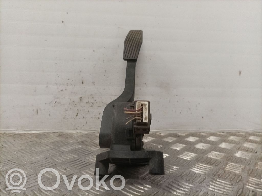 Opel Corsa C Kaasupoljin 