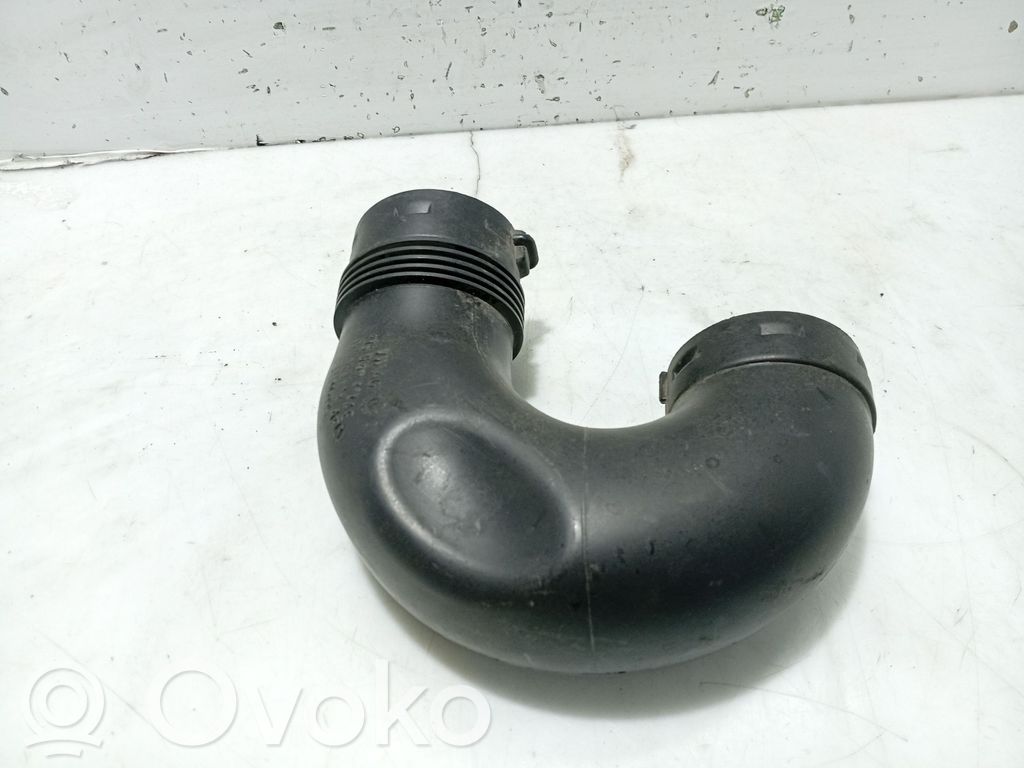 Volkswagen Golf SportWagen Furtun/conductă intercooler 