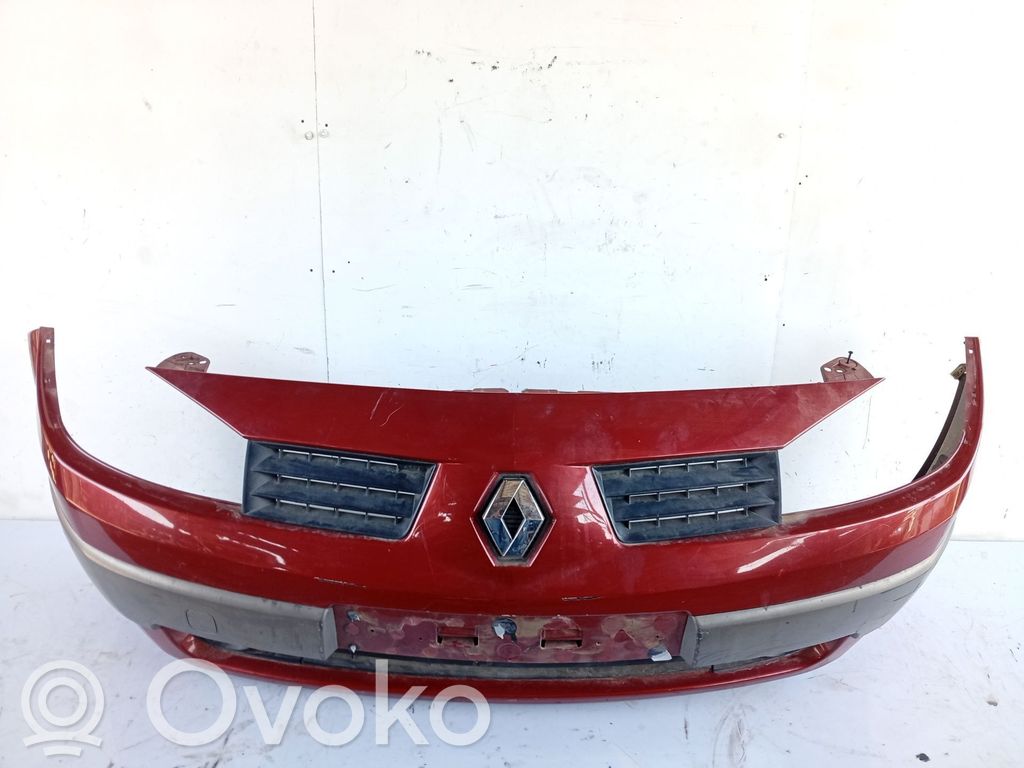 Renault Megane II Parachoques delantero 