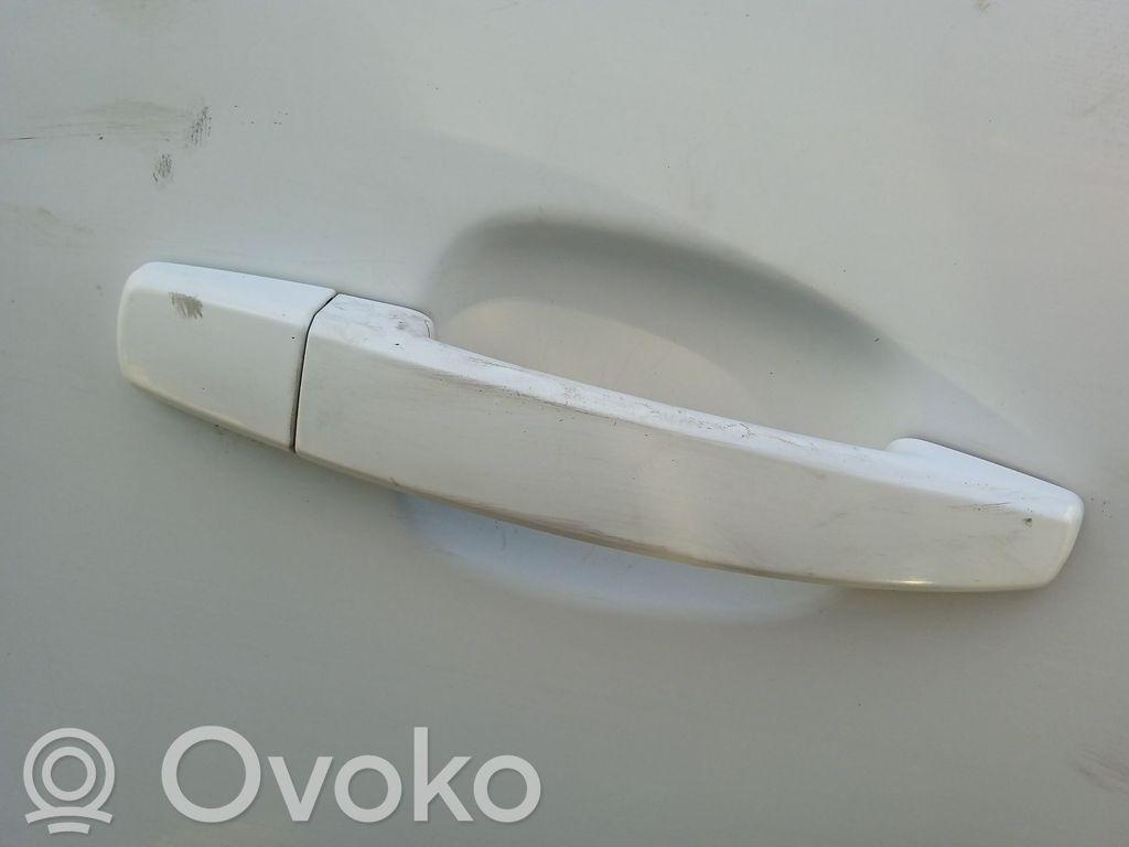 Opel Zafira B Rear door exterior handle 