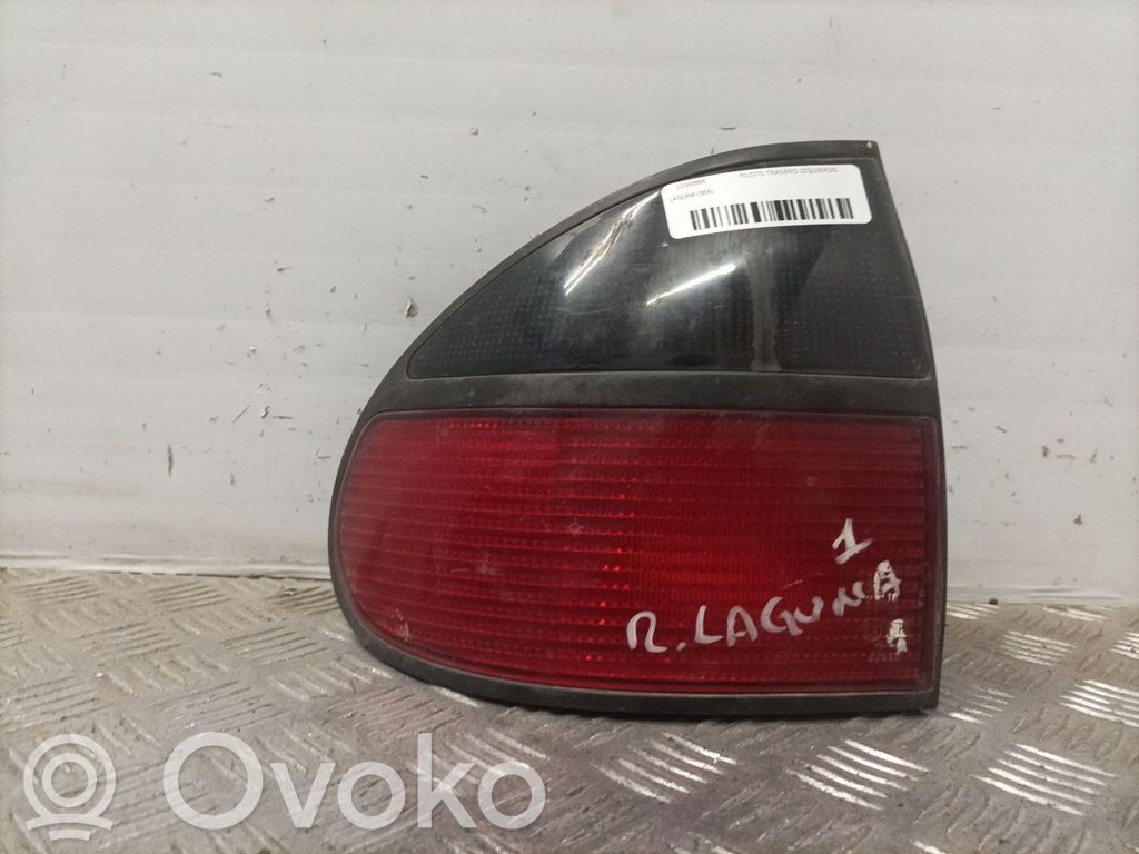 Renault Laguna I Feux arrière / postérieurs