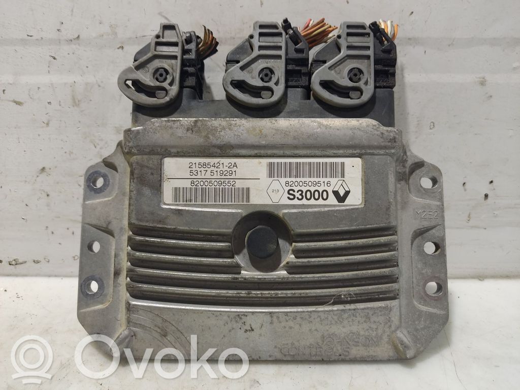 Unidad de control/módulo del motor   8200509552,215854212A
