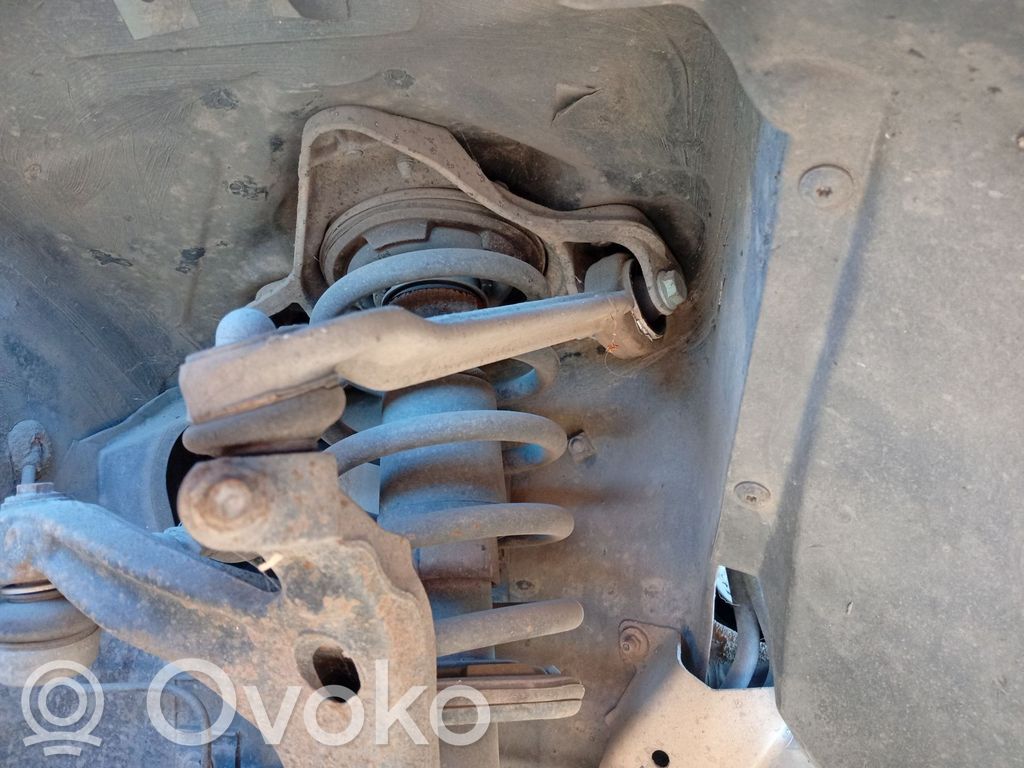 Audi A6 Allroad C5 Etutukivarsi 