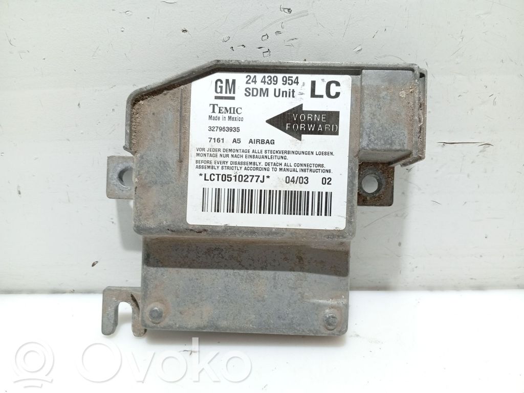 Opel Corsa C Airbag control unit/module 