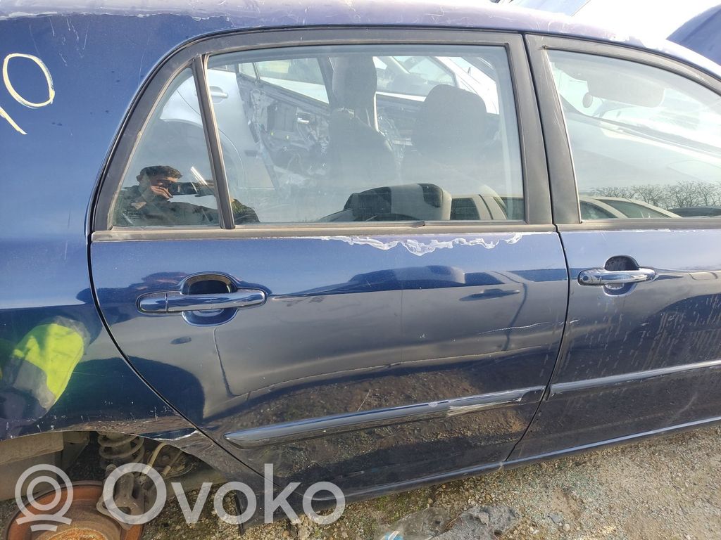 Toyota Corolla Verso E121 Galinės durys 