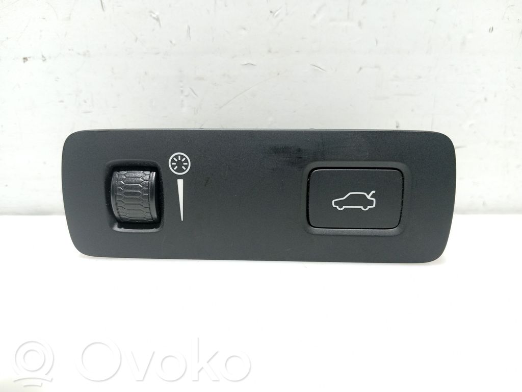 Volvo V90 Cross Country Alte comutatoare/butoane 