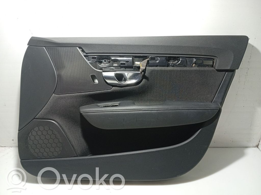 Volvo V90 Cross Country Boczki / Poszycie drzwi przednich 
