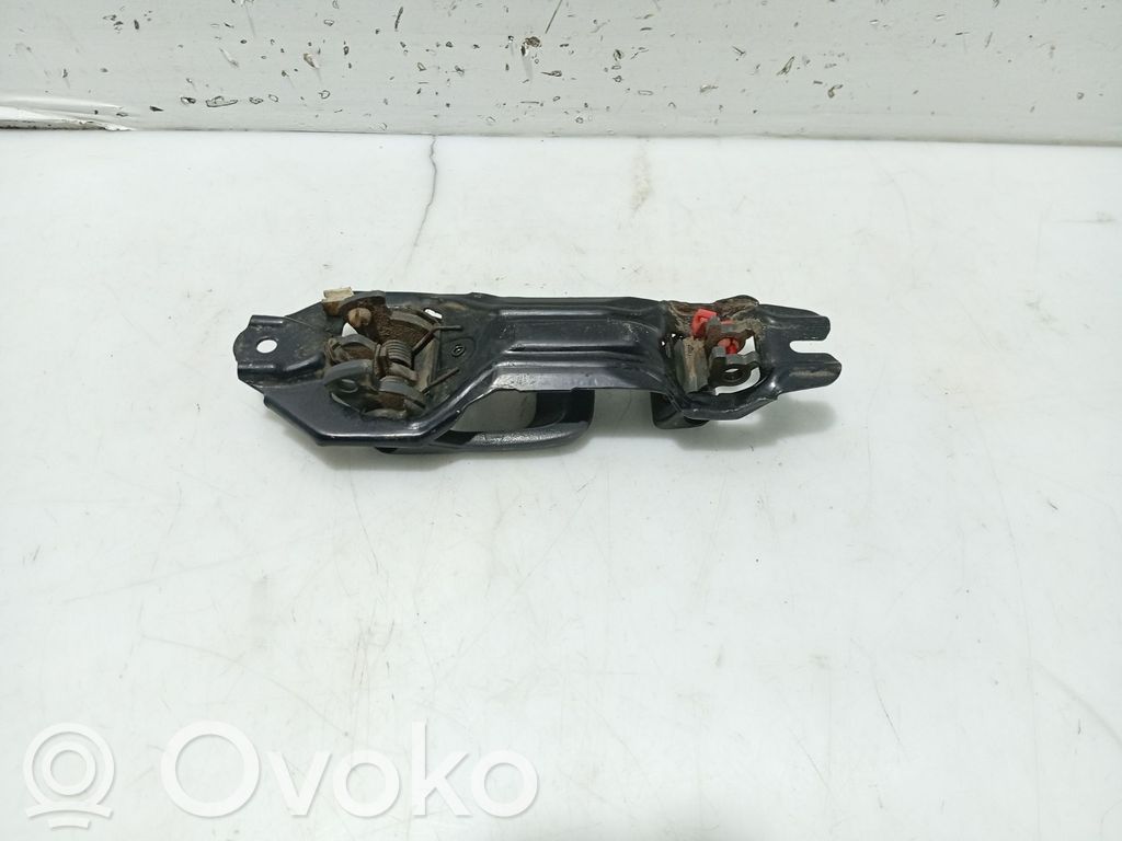 Klamka wewnętrzna drzwi tylnych   8310353E026GL