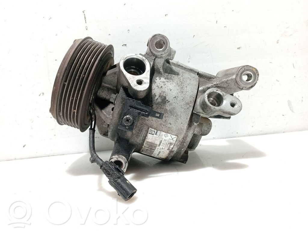 Dacia Sandero Air conditioning (A/C) compressor (pump) 