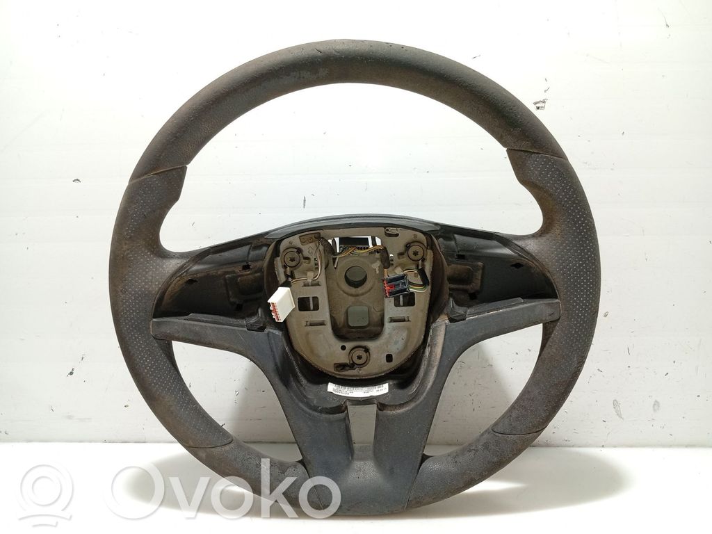 Chevrolet Aveo Ohjauspyörä 