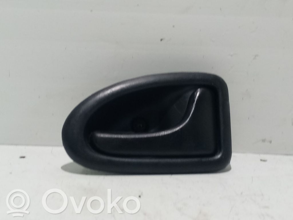 Renault Clio II Manecilla interna puerta trasera 