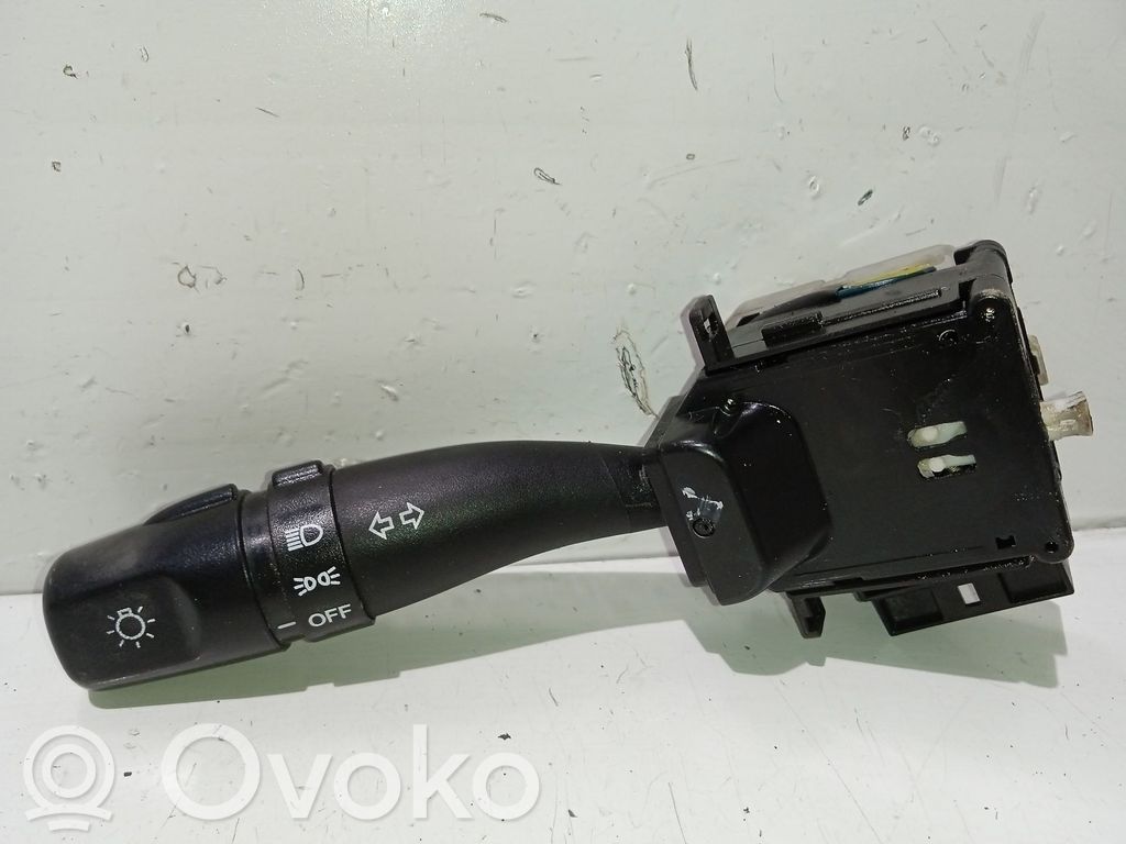 Hyundai Accent Commodo de clignotant 