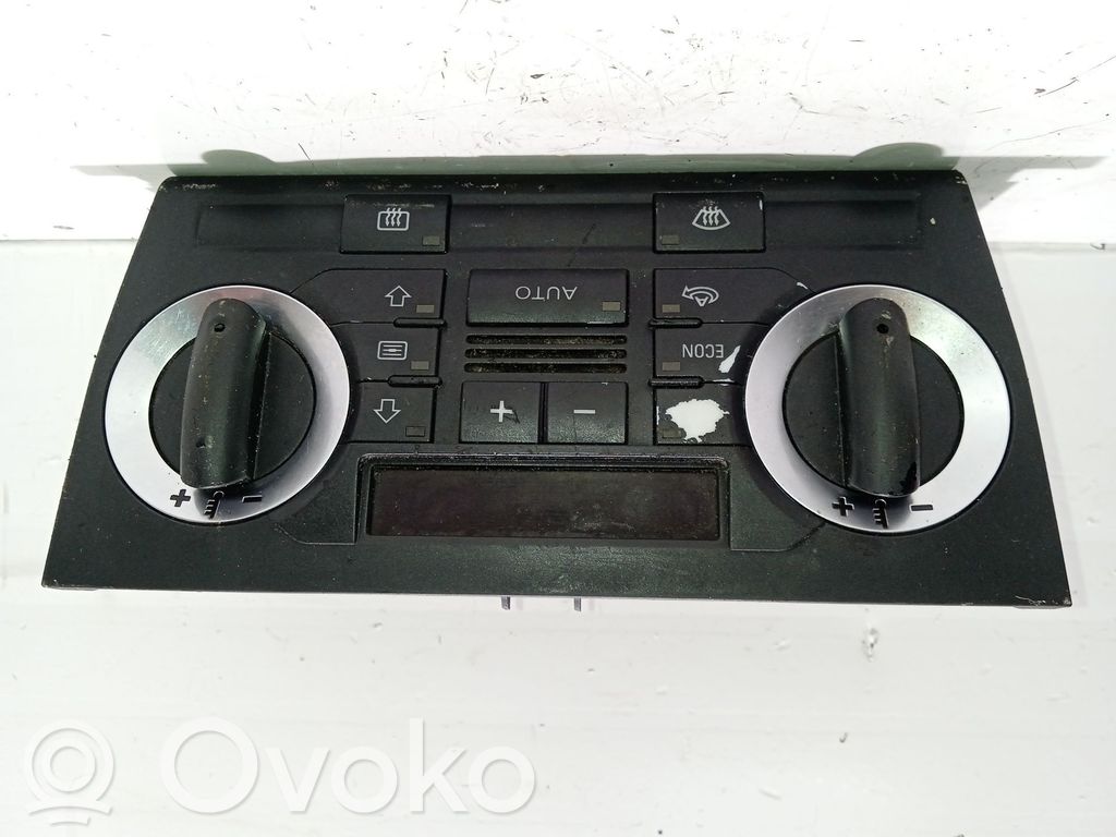 Audi A3 S3 8P Climate control unit 