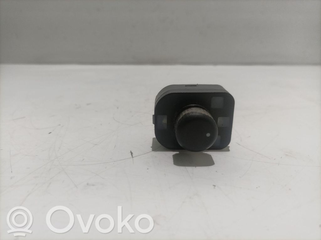 Seat Leon (1P) Wing mirror switch 