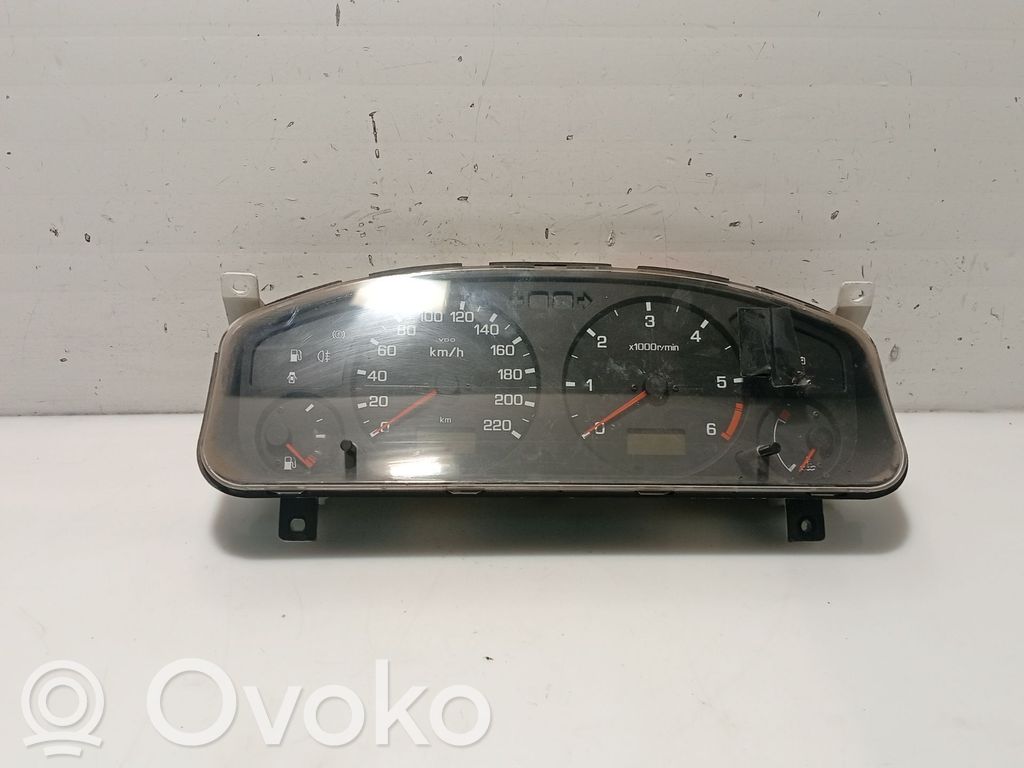 Nissan Primera Licznik / Prędkościomierz 