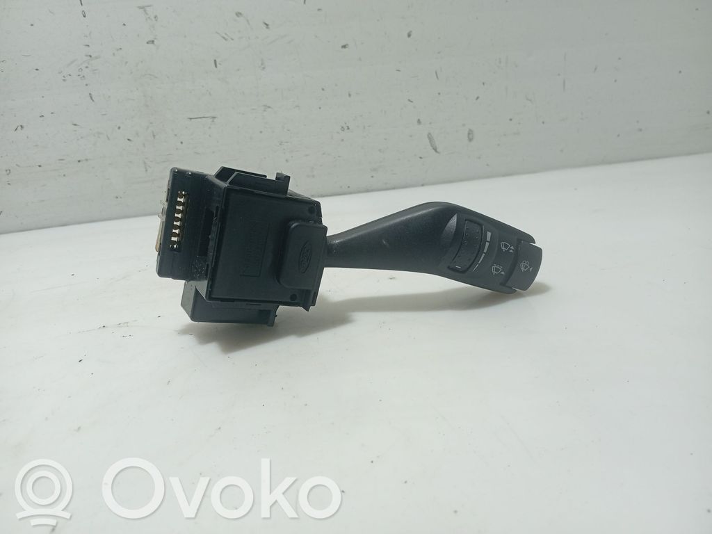 Ford Focus Valytuvų rankenėlė 