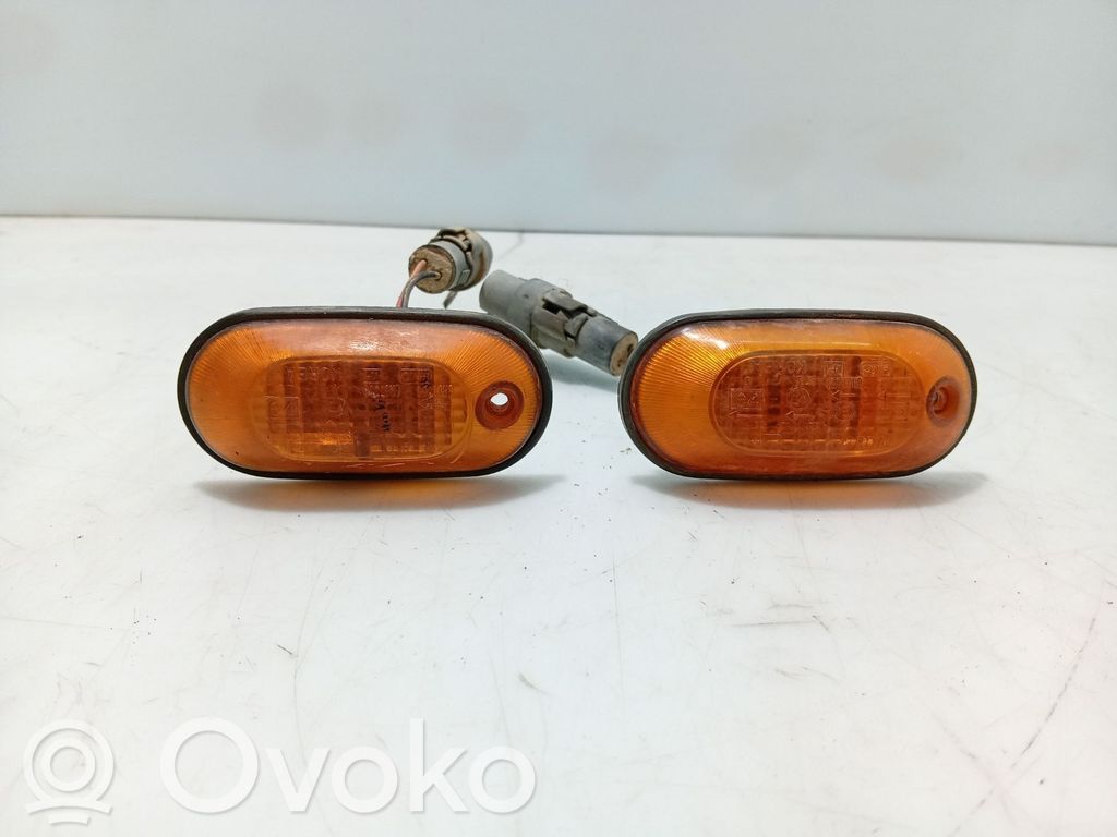 Hyundai Galloper Front indicator light 