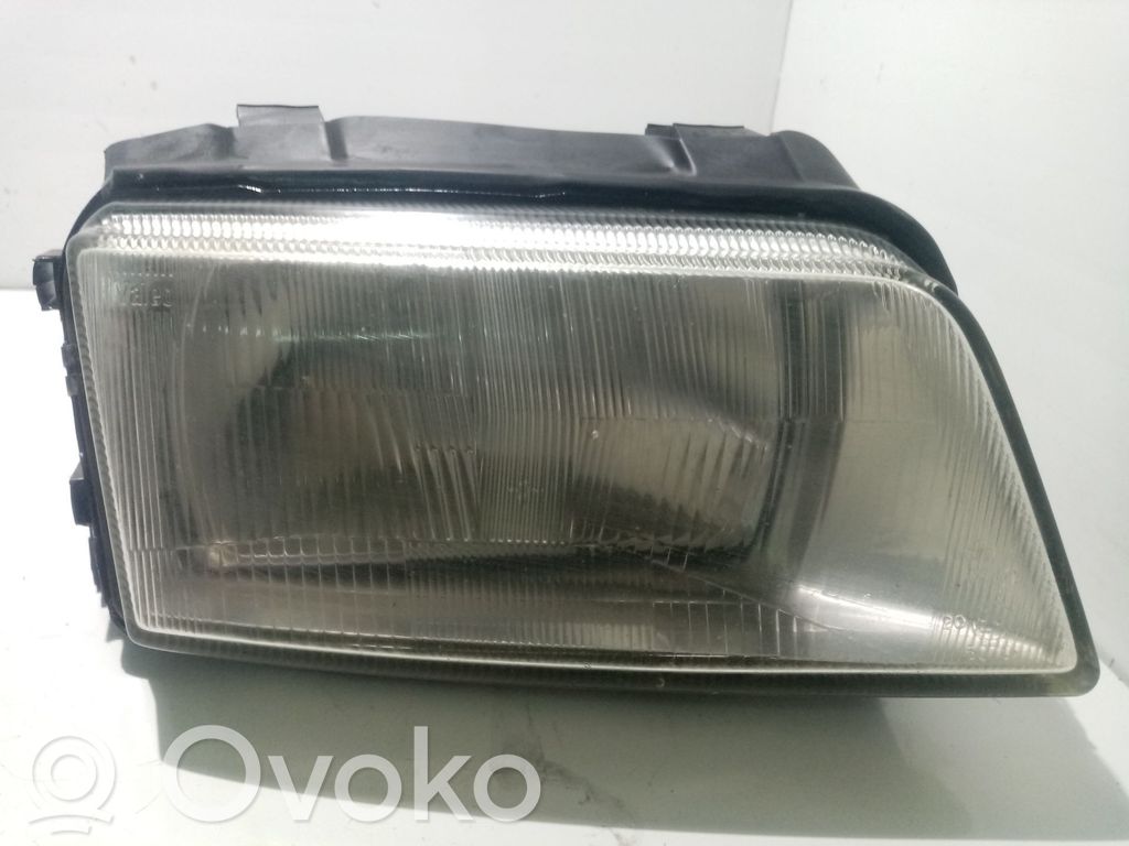 Audi A4 S4 B5 8D Phare frontale 