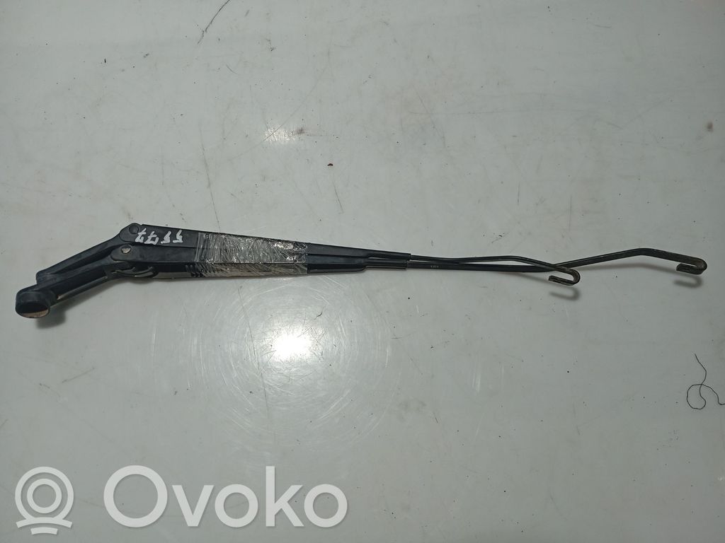 Suzuki Wagon R+ Ramię wycieraczki szyby przedniej / czołowej 