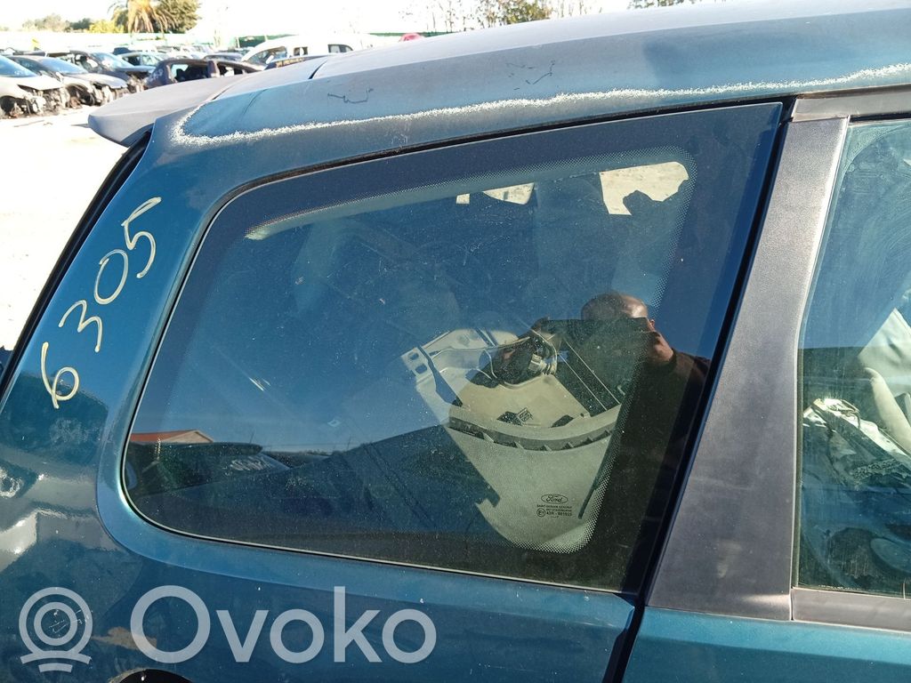 Ford Focus Rear side window 