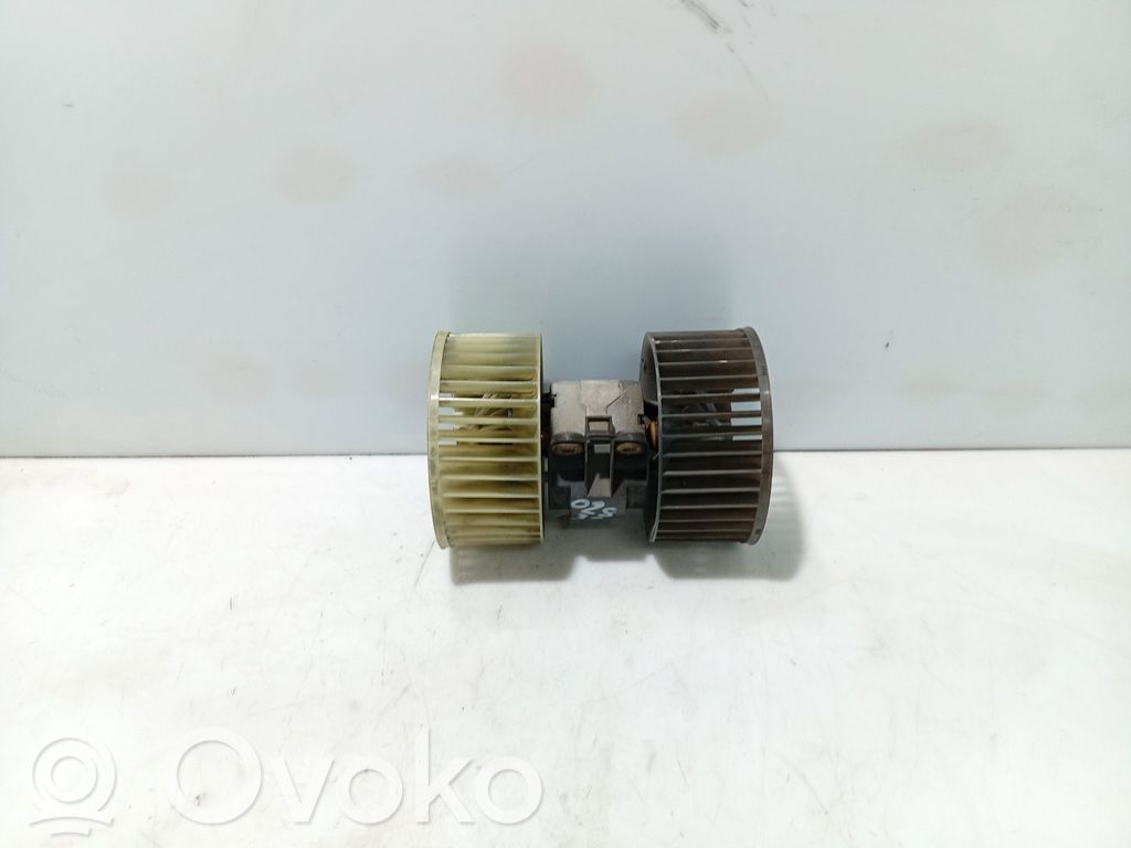 BMW 3 E36 Lämmittimen puhallin 