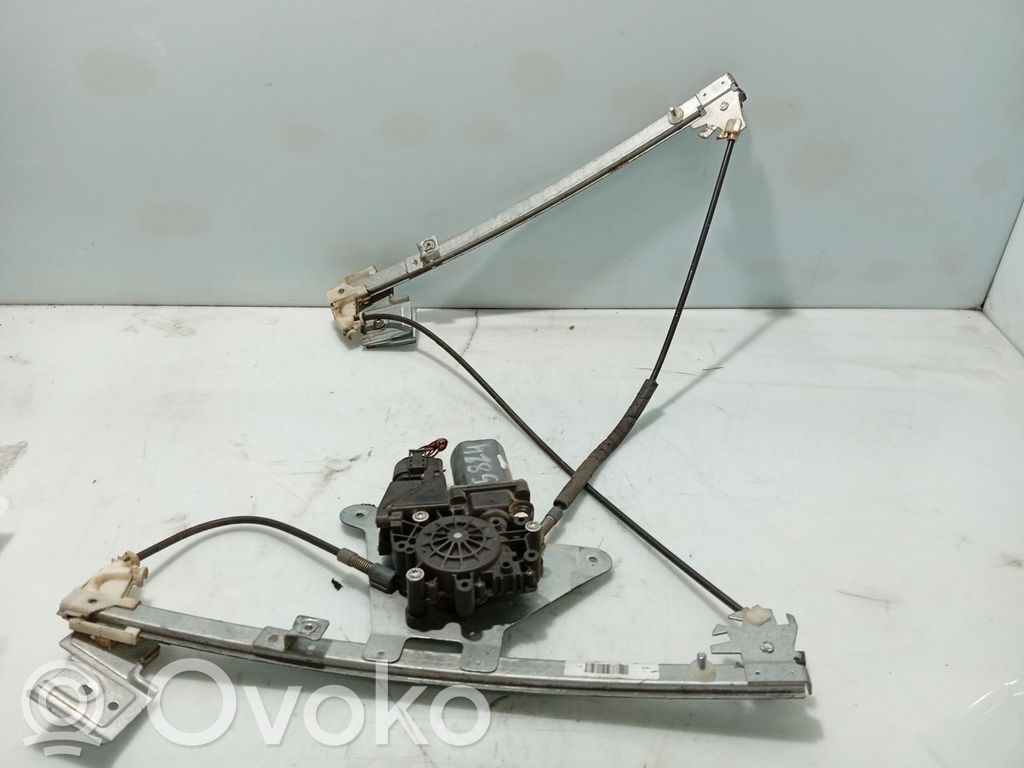 Audi A4 S4 B5 8D Manualny podnośnik szyby drzwi przednich 