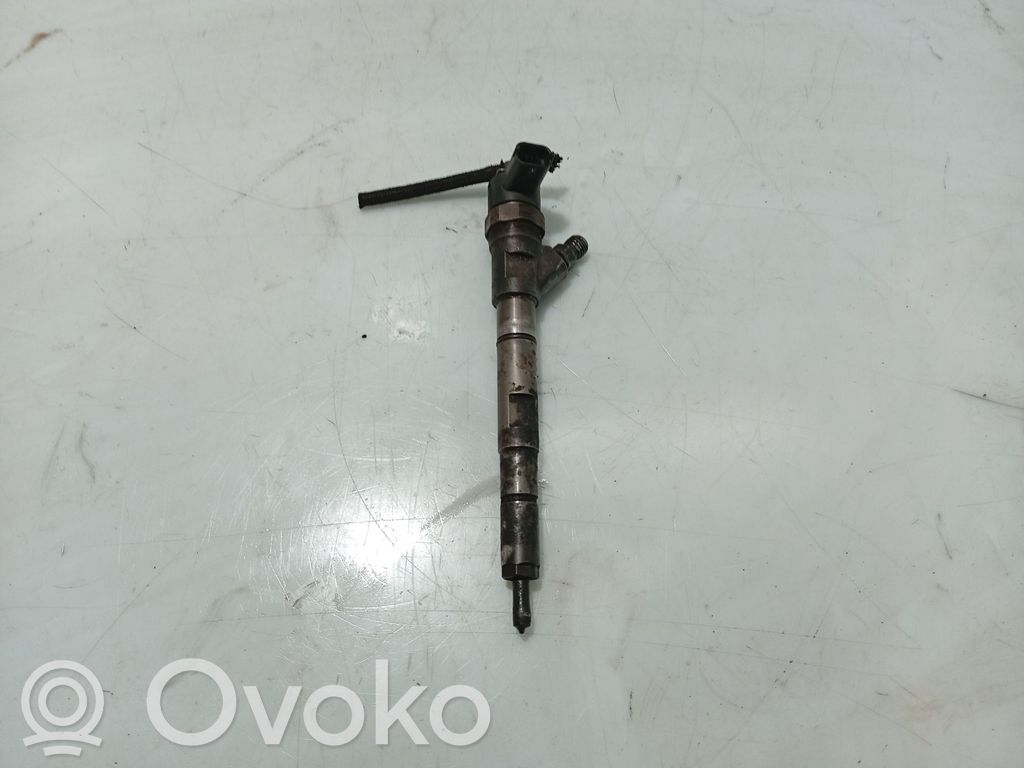 KIA Sorento Wtryskiwacz paliwa 