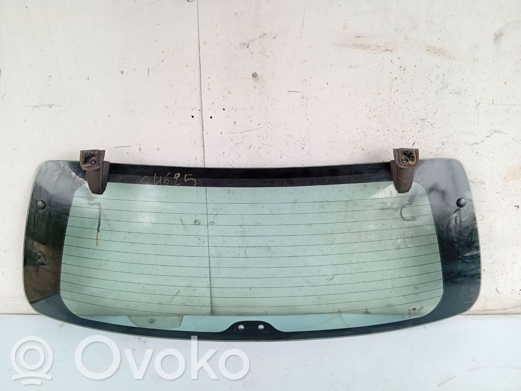 KIA Sorento Geam lateral spate 