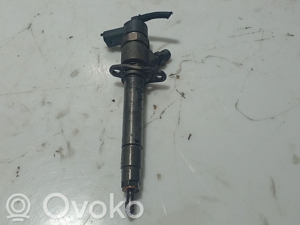 Inyector de combustible   8602667