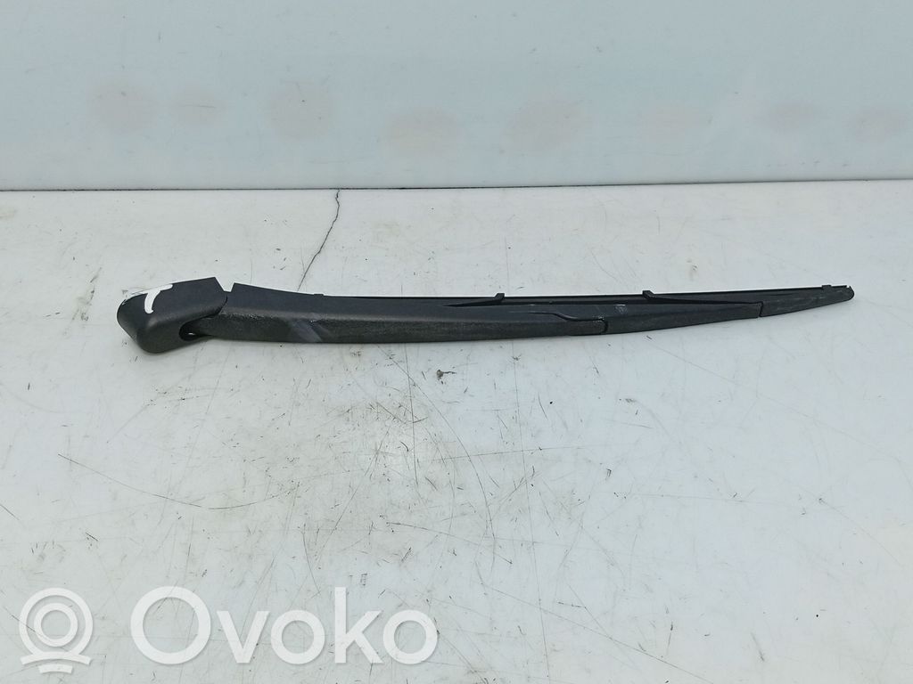 Renault Megane III Braccio della spazzola tergicristallo posteriore 