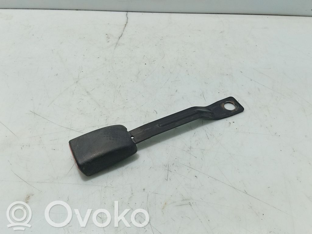 Hebilla del cinturón delantero   E034501